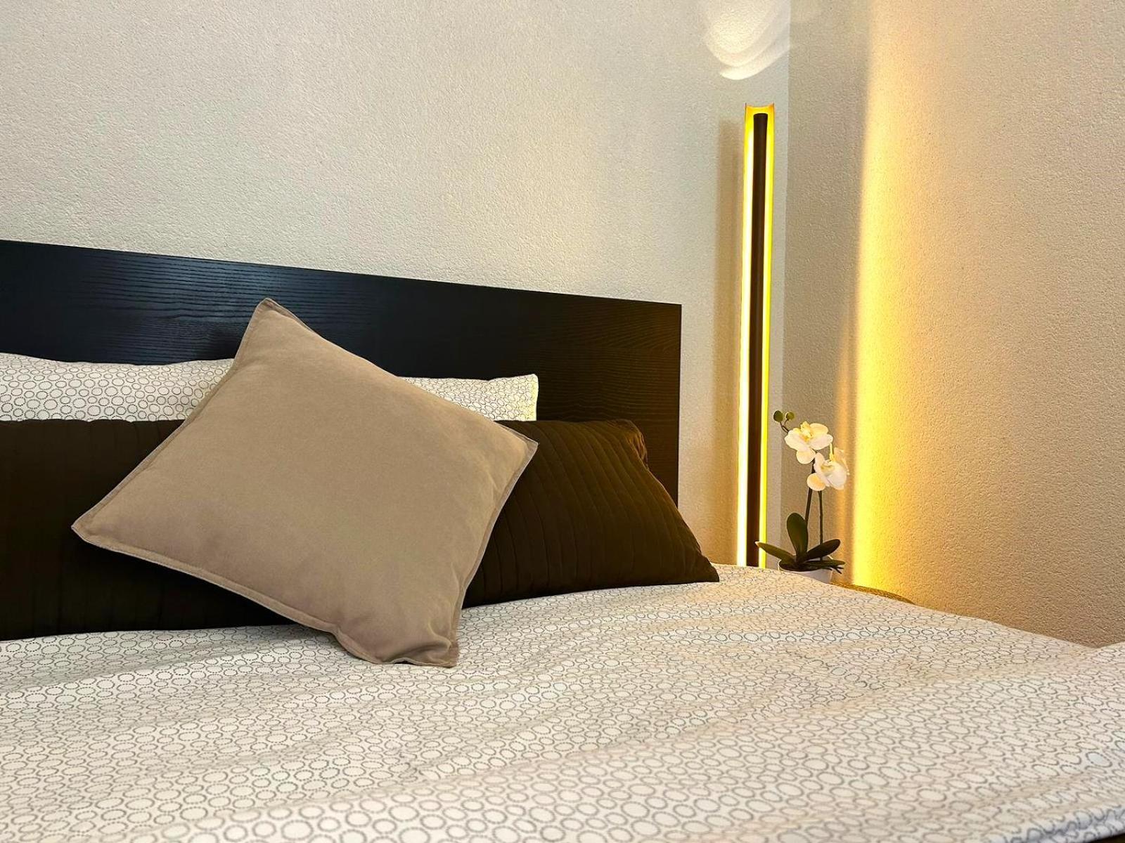 Leo Obchodna - Delux Apartment Bratislava