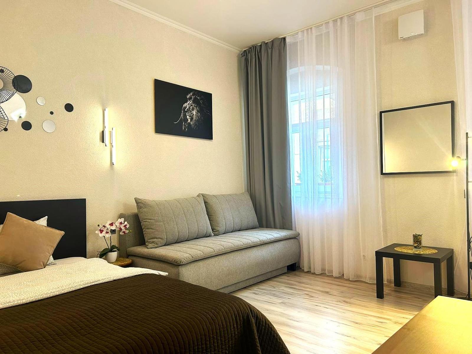 Leo Obchodna - Delux Apartment